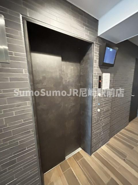 プリエール阪神尼崎の外観|外観は落ち着いています