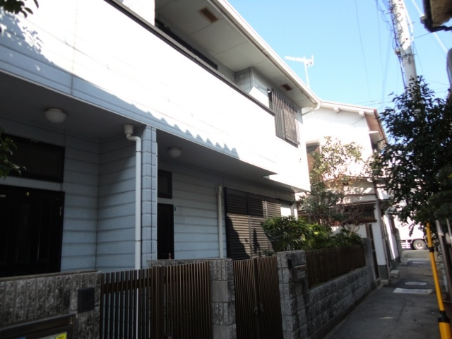 リヴァージュ宮本の外観