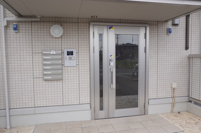 プラムビレッジ　コンフォート　　刈谷市近郊の賃貸はクラスホーム刈谷店のエントランス