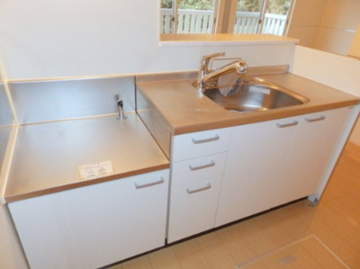 【キッチン】 | プロシードKⅡ | 同間取り別部屋写真です。