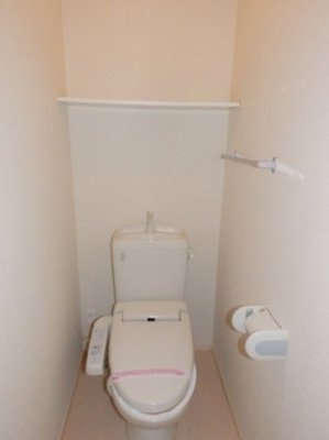 【トイレ】 | プロシードKⅡ | 同間取り別部屋写真です。