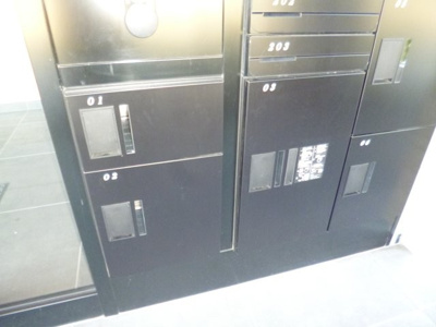 【その他共用部分】 | ミュルティプリエ | 宅配ボックス完備。