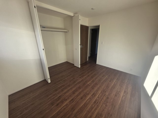 【洋室】 | リーブルガーデン．S　行田矢場第４　 | １号棟現地２F洋室（2026年01月23日）撮影