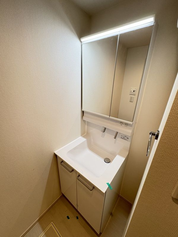 リブリ・矢川の洗面所