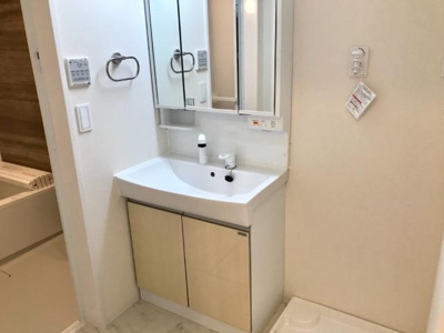 【洗面所】 | Vant vert (ヴァンベール) | 洗髪洗面化粧台