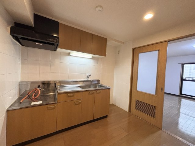 シンフォニー・タマのキッチン|キッチンスペースも広々