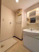 シンフォニー・タマの洗面所|独立洗面台、室内洗濯機置場