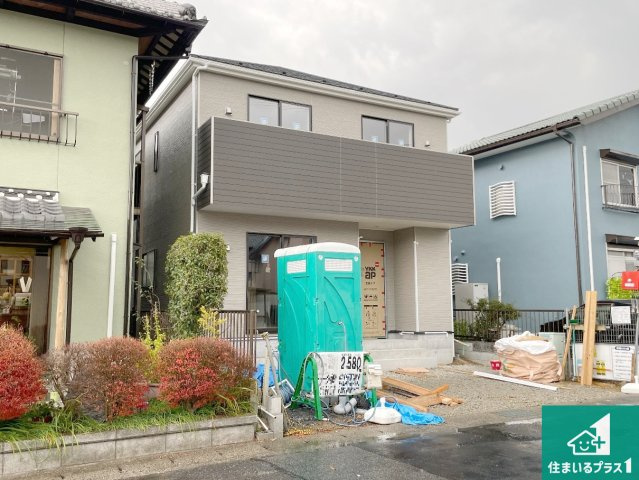 守山市水保町　第13期　新築一戸建ての外観|周辺は落ち着いた街並みの住宅地！子育てがしやすい住環境です！まだ未完成ですが、現地でしかわからない事もございます。是非一度ご覧ください。