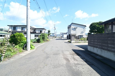 【外観】 | 黒石市青山　中古住宅　オール電化