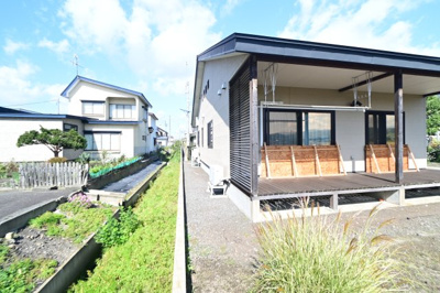 【外観】 | 黒石市青山　中古住宅　オール電化