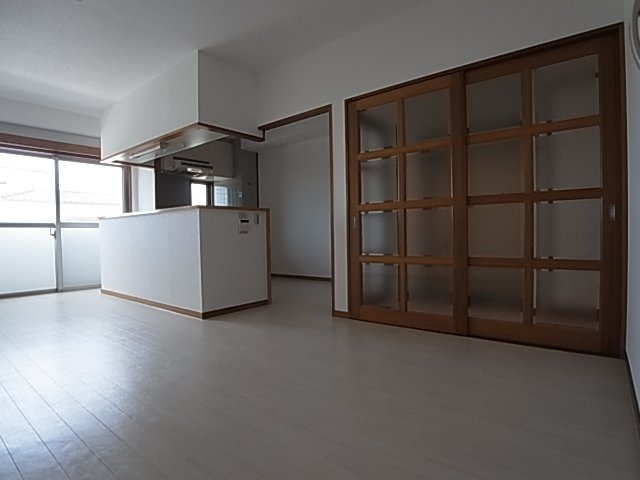 神戸市須磨区行幸町２丁目の賃貸マンション