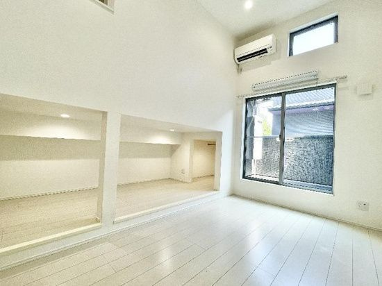 トータス鶴里の居間・リビング