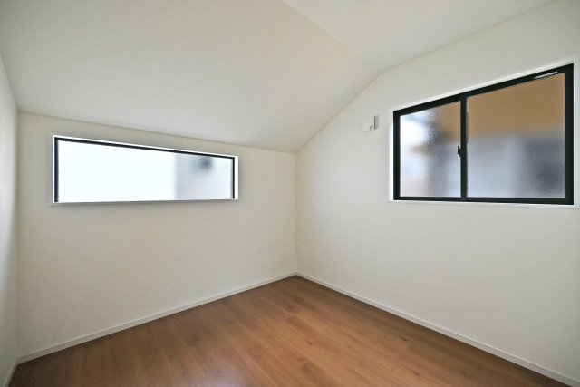 テラシエ池尻新築3丁目一戸建て│4LDK+並列駐車2台可(車種制限有)丁目の洋室|-洋室4.5帖(2F)-