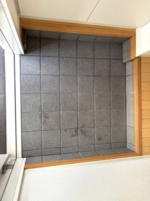 【エントランス】 | メゾンドローズ B棟