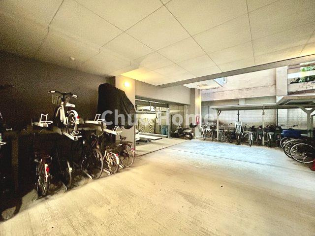 ダイアパレス元浅草Ⅱの駐輪場|【自転車置き場】最新の空き状況や費用などの詳細は担当スタッフまでお問い合わせください。