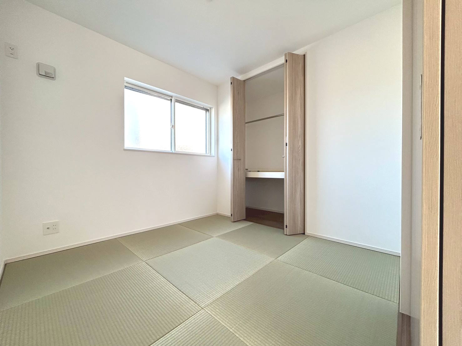 ファーストタウン　一宮市今伊勢町馬寄第8　全5区画分譲の和室|一室あると便利な和室は、ご来客時はもちろん、お子様のお昼寝や遊び場、寝室としてもご利用いただけます。