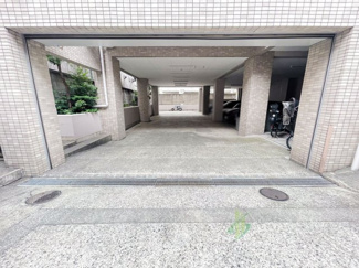 【駐車場】 | ロイヤルヴィーゼ学芸大学