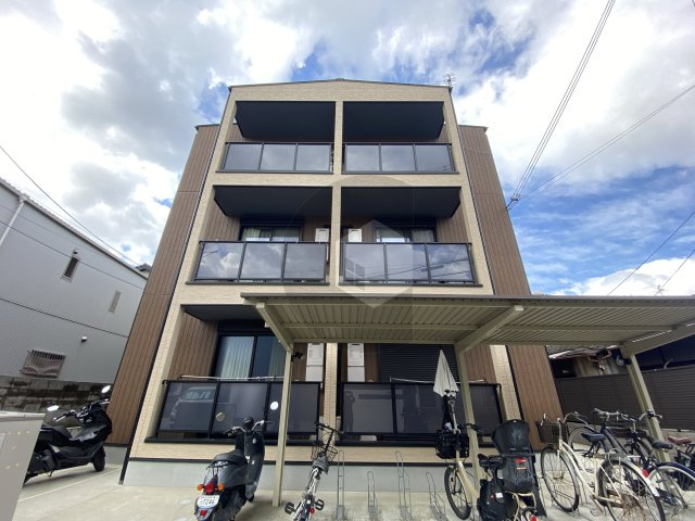 Mark Villa水走の外観