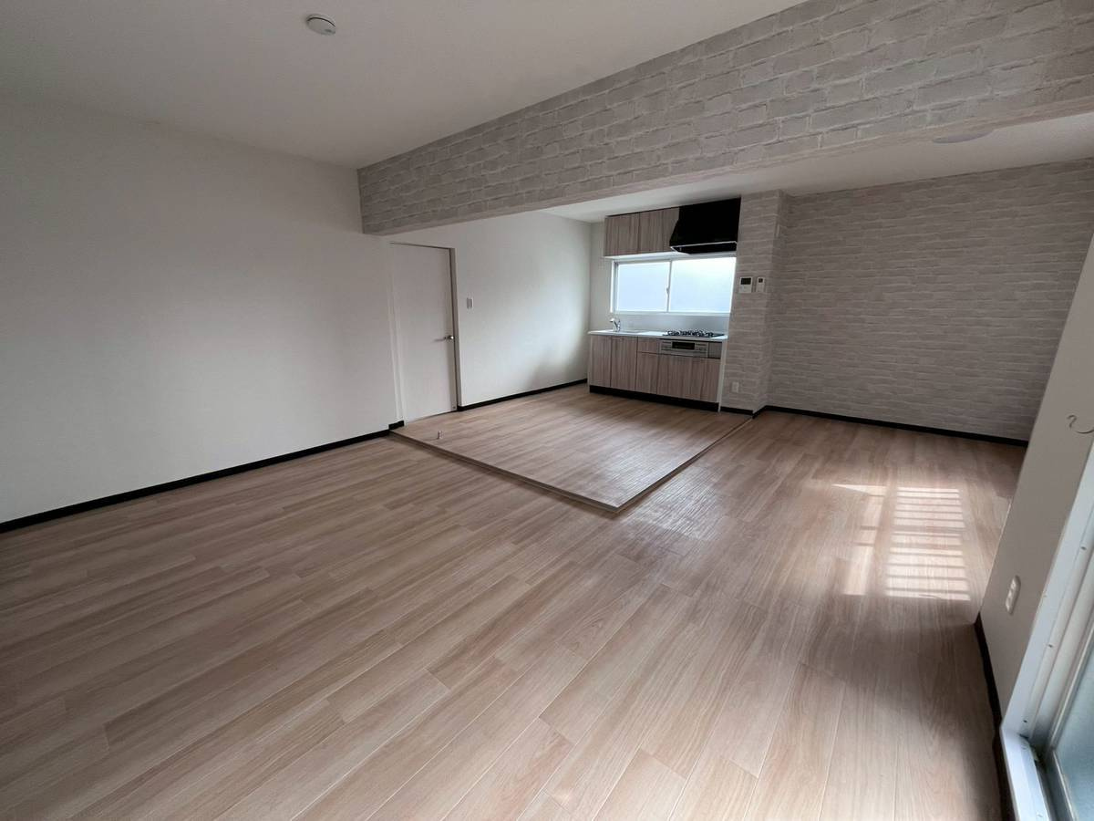 ミーテルーチェ今之浦の洋室