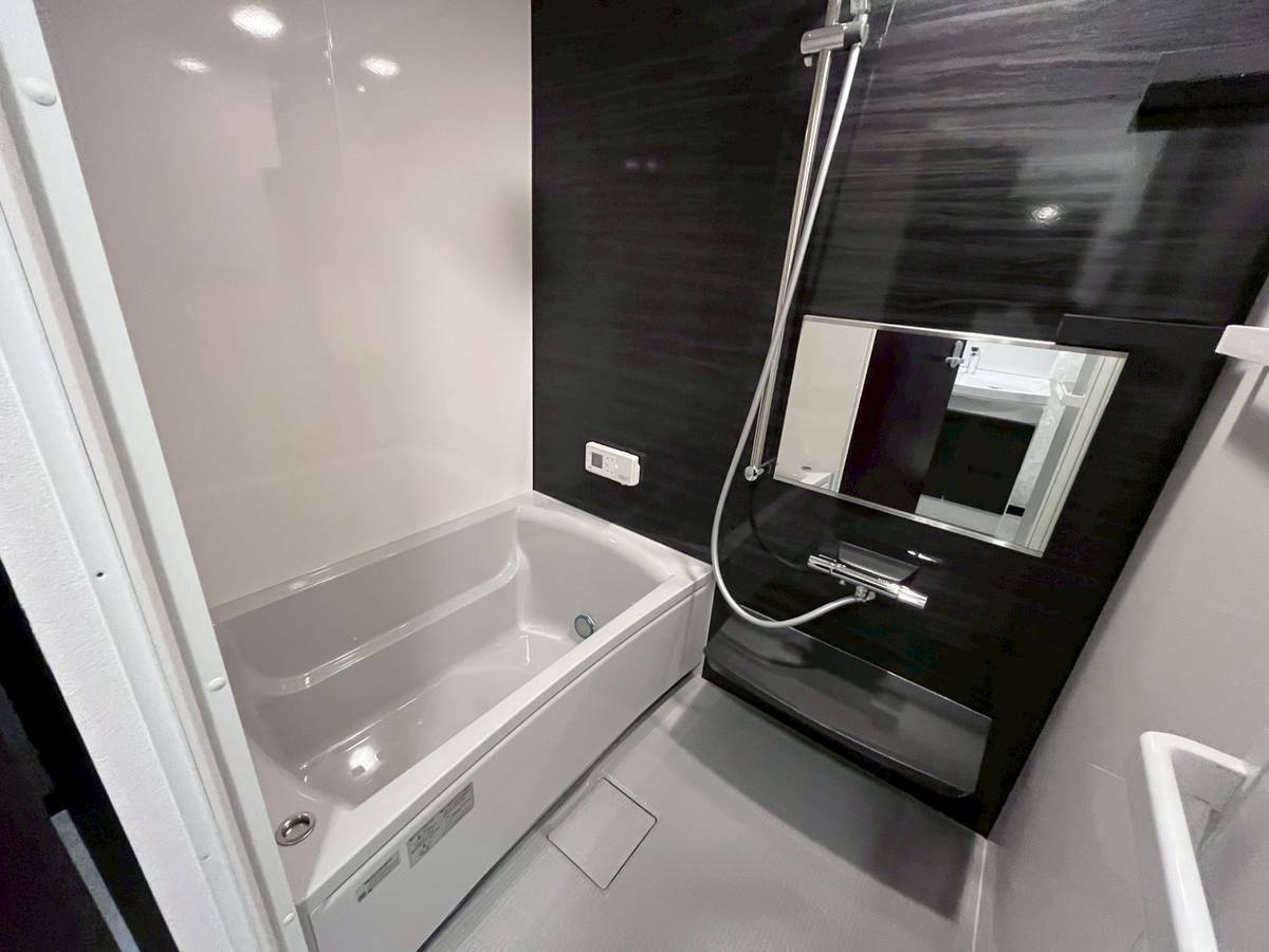 ミーテルーチェ今之浦の浴室