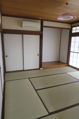 北城町1丁目　貸家2号の和室