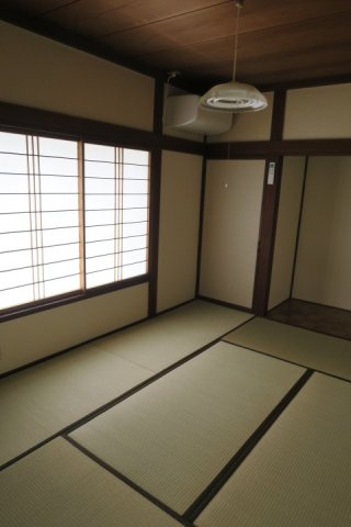 北城町1丁目　貸家2号の和室