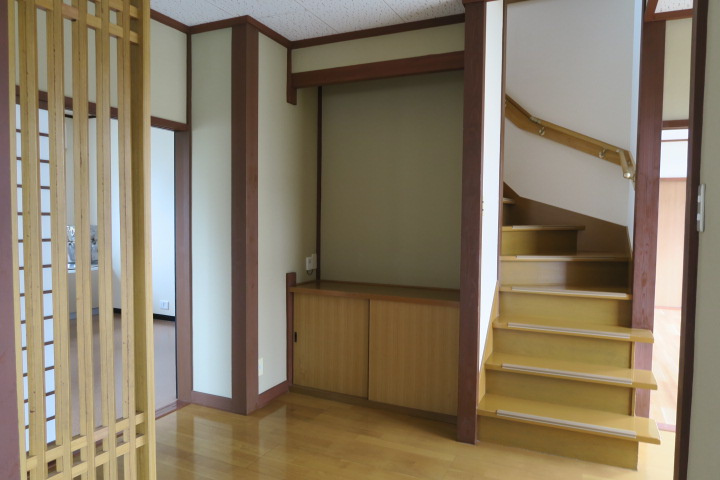 北城町1丁目　貸家2号の玄関