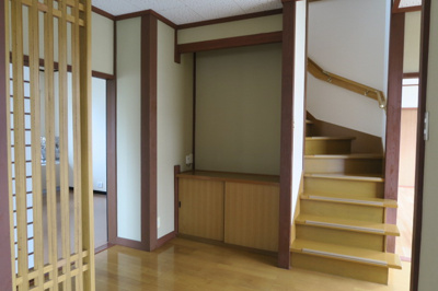 【玄関】 | 北城町1丁目　貸家2号