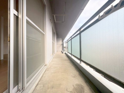 【バルコニー】 | エクセレント都I