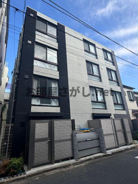 ＬＵＯＲＥ文京千石【巣鴨駅徒歩7分の築浅デザイナーズ／即入居可】