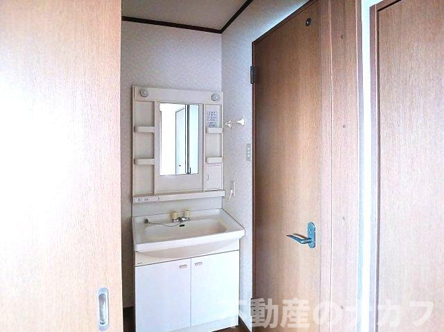 北島ハイツの独立洗面台