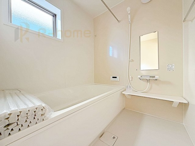 ひたちなか市堀口第4　新築戸建て　1号棟の浴室|足を伸ばしてもゆったりできるバスルーム♪機能性も取り入れて使い易さも保証します♪