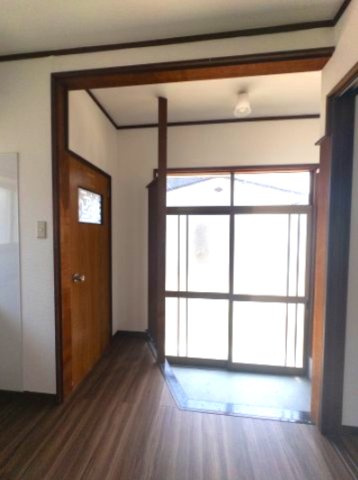 【玄関】 | 福西氏貸家(宮町)