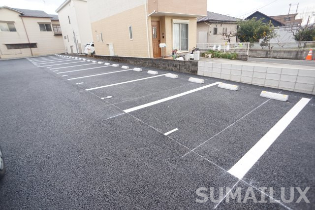 熊本市北区龍田８丁目のアパートの駐車場