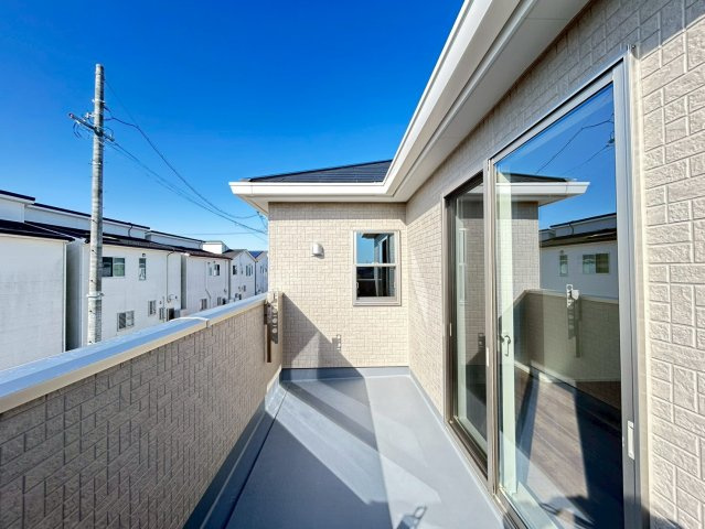 ファーストタウン　一宮市今伊勢町馬寄第8　全5区画分譲のバルコニー|バルコニーは南向きで洗濯物もよく乾きます！