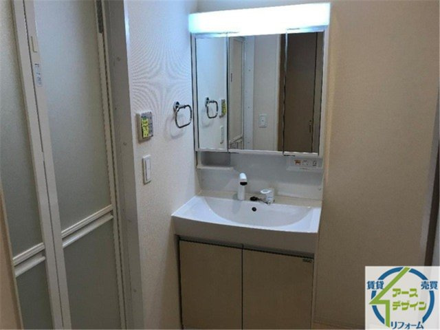 ソレイアードの独立洗面台|パース写真