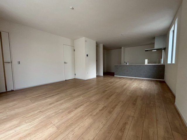 新築戸建　柏市西原３丁目　１号棟の居間・リビング