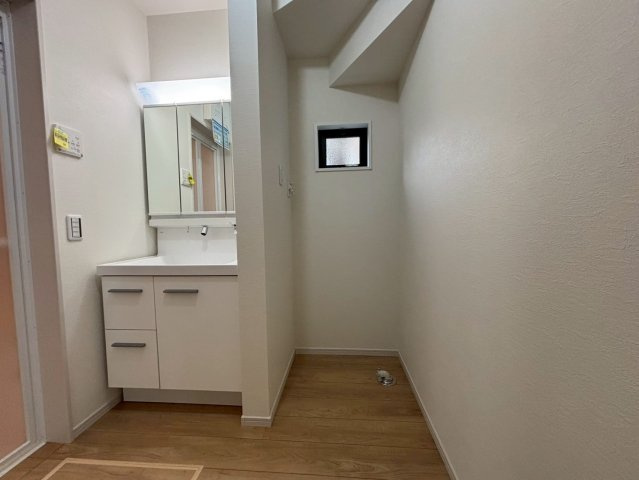 新築戸建　柏市西原３丁目　１号棟の脱衣所