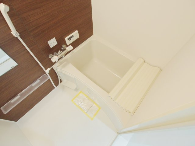 MOVE府中町浜田　壱番館の浴室