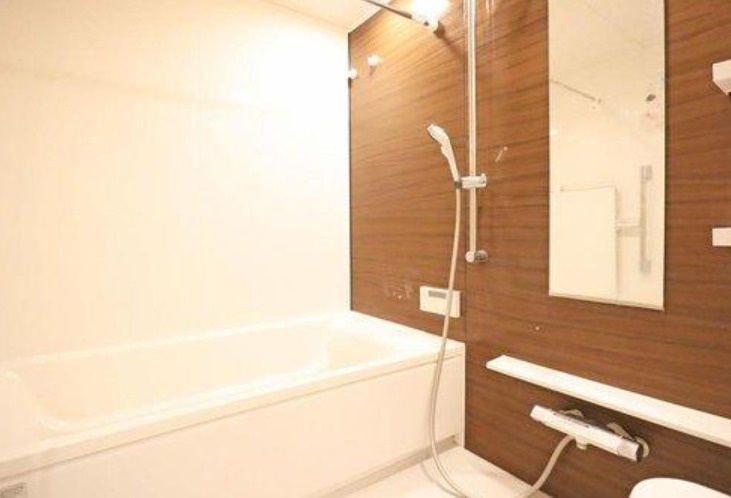 プレイズ西明石の浴室