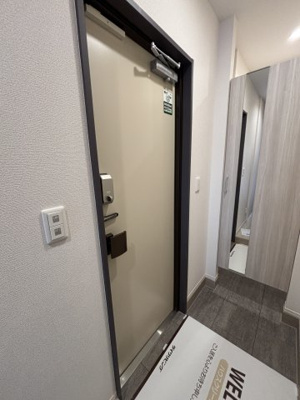 【玄関】 | ディーグラース