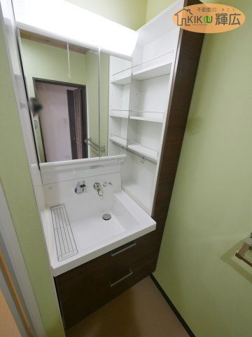 【独立洗面台】 | サンロイヤル加古川リバージュ2号館807