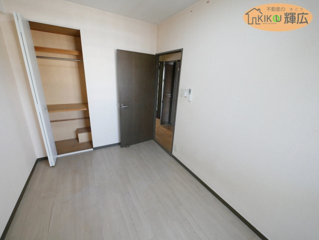 【寝室】 | サンロイヤル加古川リバージュ2号館807