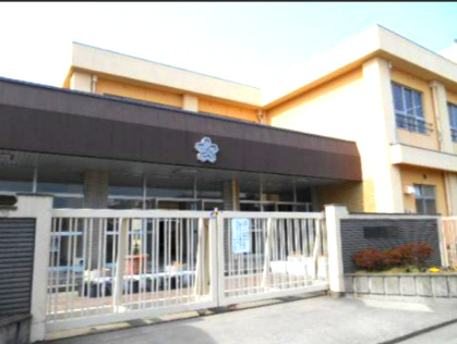 和歌山市　堀止西2丁目　駐車場用地の周辺|和歌山市立吹上小学校
徒歩距離　約398ｍ
徒歩　　　約5分