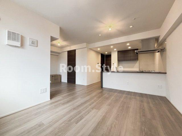 ザ・マジェスティコート目黒の居間・リビング|空室のためご都合に合わせてご内覧できます
お問合せはお電話でもお受付しております。
03-6450-5211