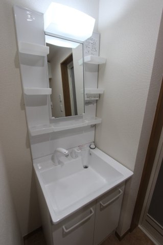 鯉江本町4-135KODATEXⅠの洗面所|色・仕様は現状優先です。