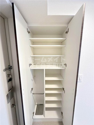 【収納】 | エステムコート難波WEST-SIDEⅣザ・フォース | シューズBOXがあります