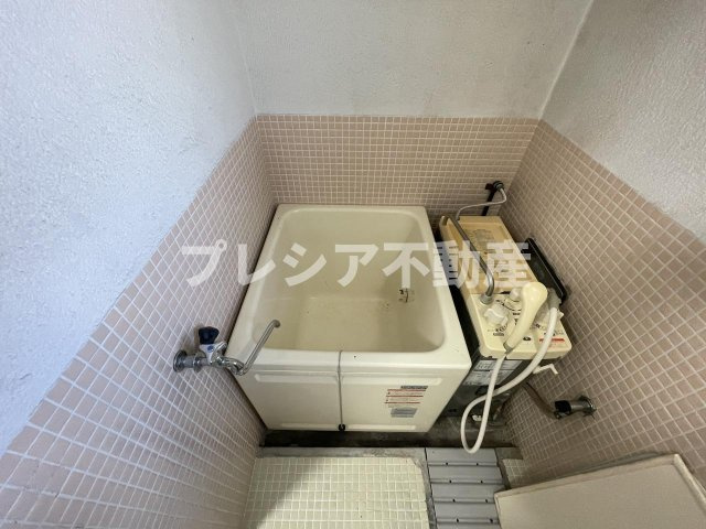寿コーポの浴室
