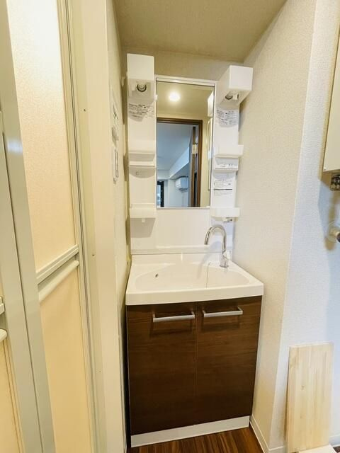 Ｂｒｏｔｅ三ノ輪の洗面所