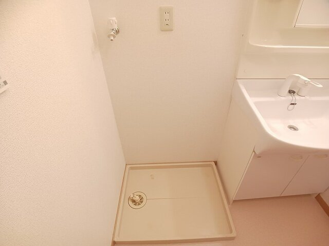 ＳＥＲＥＮＯ　ＯＹＡ　Ｂの設備